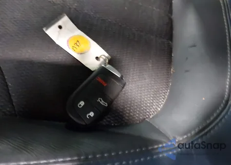 2016 Chrysler 200 S из США, поврежденный, VIN 1C3CCCDG2GN190737